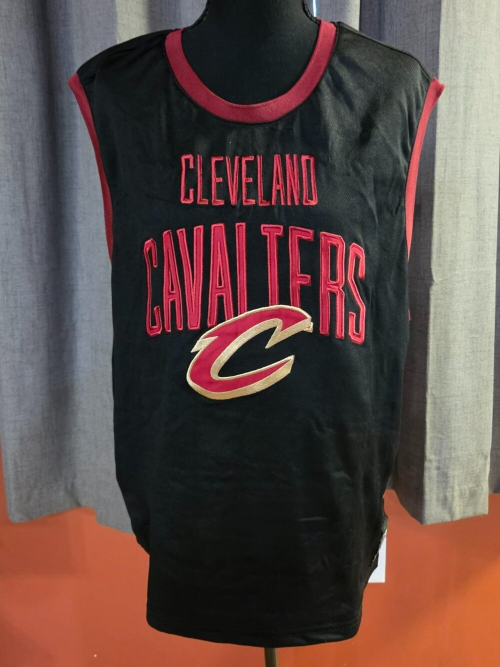 G-III Cleveland Cavaliers Donovan Mitchell #45 Jersey